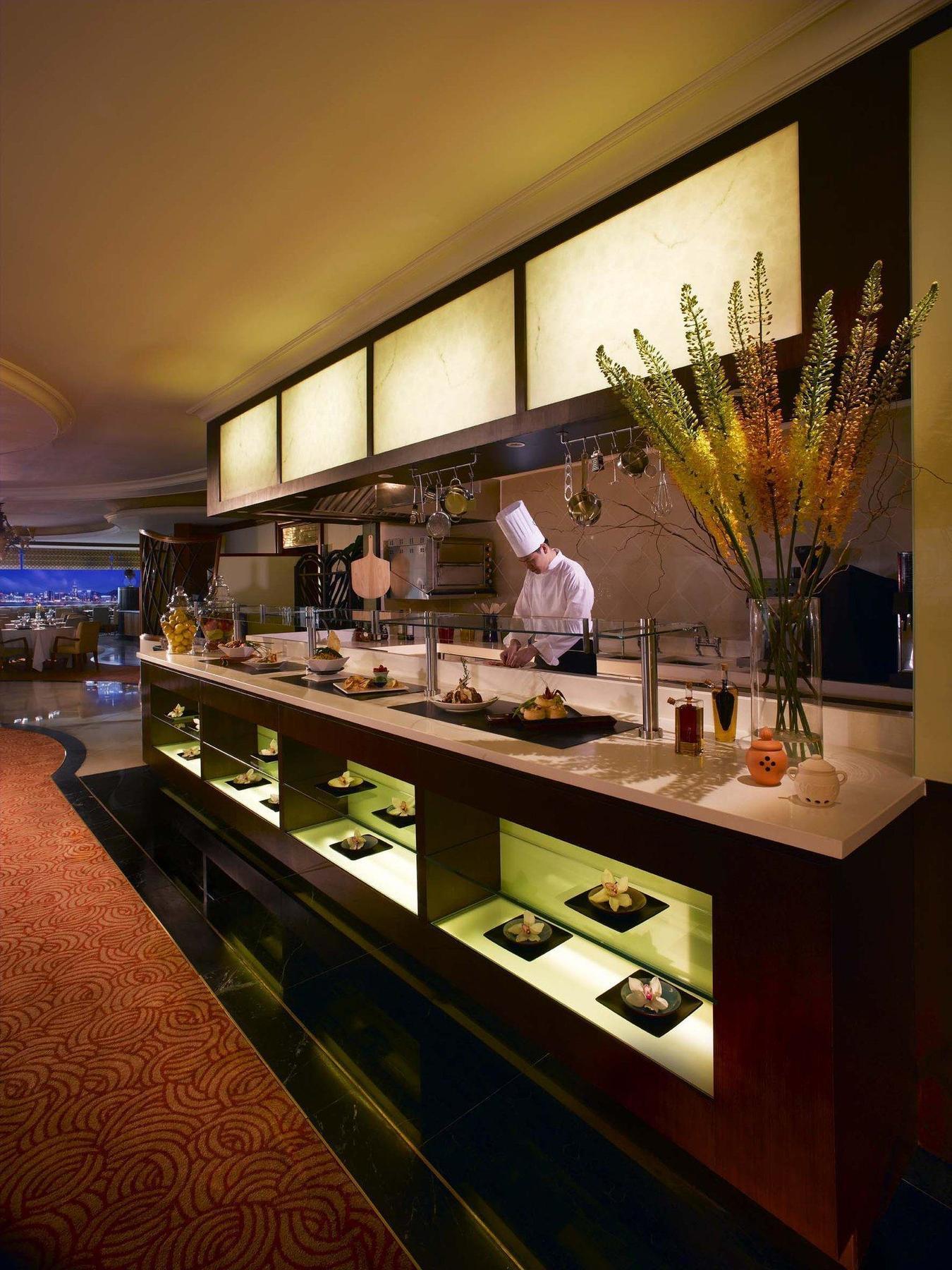 Island Pacific Hotel Hong Kong Exterior photo