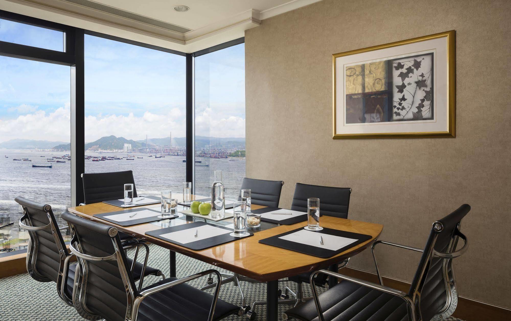 Island Pacific Hotel Hong Kong Exterior photo